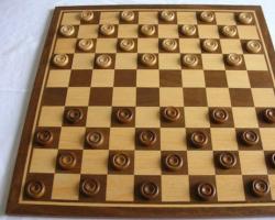 How to quickly learn to play checkers well?